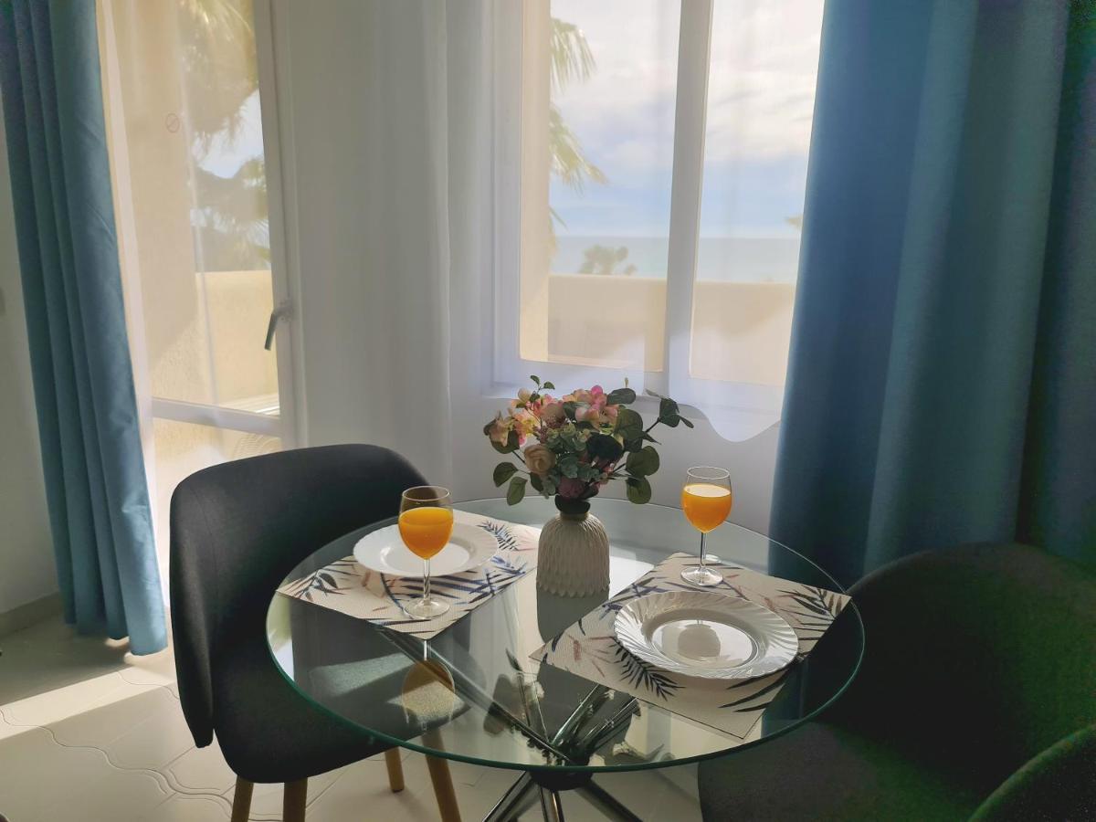 Precioso Apartamento Con Piscinas Y Vistas Al Mar. Benalmádena Esterno foto